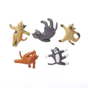 KIKKERLAND MAGNET CAT YOGA<br>