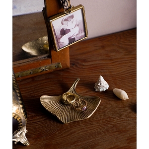 DOING GOODS FLORA GINKO PLATE<br>