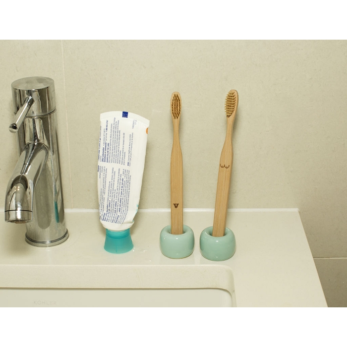 Kikkerland brosse a dents bambou 2586401_3