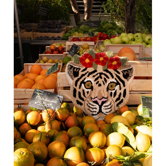 Doing goods head floral tiger white