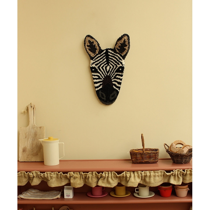 Doing goods head stripey zebra rug 