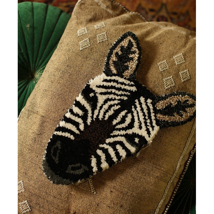 Doing goods head stripey zebra rug 3084701_3