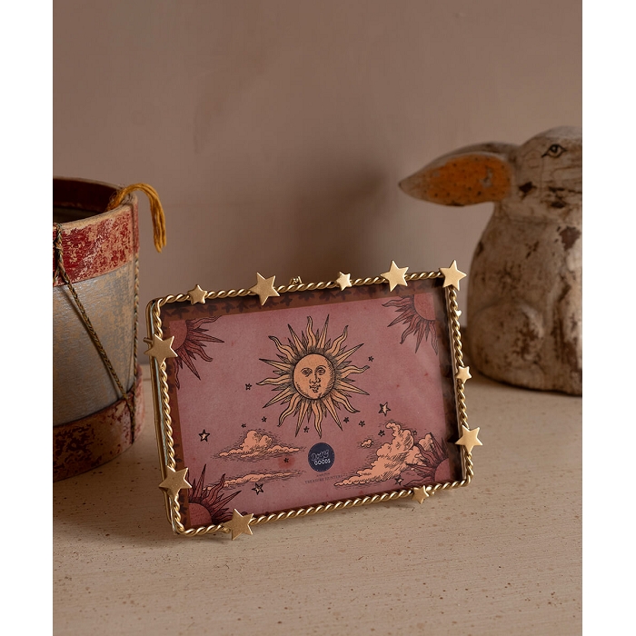 Doing goods stacie star frame large 7058201_2