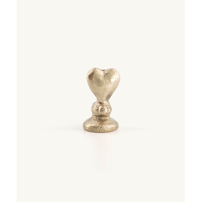 Doing goods holly heart card holder 7058801_3